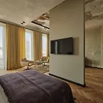 Hotel Grand