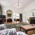 Grand Hotel 5*