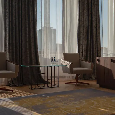 Grand Hotel 5*