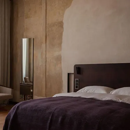 Готель Grand 5*