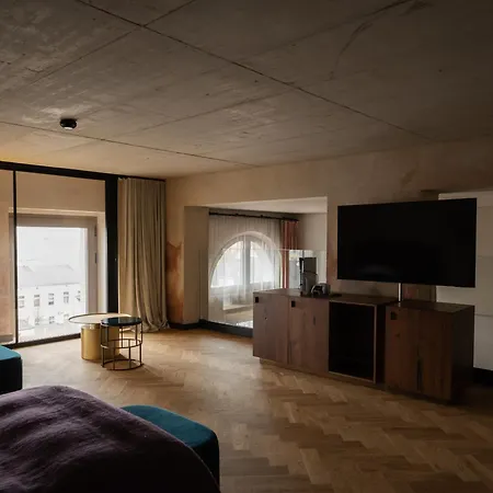 Hotel Grand 5*