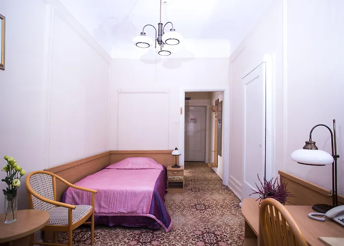 Grand Ξενοδοχείο Λοτζ