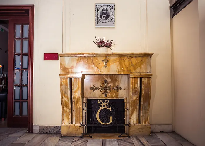 Ξενοδοχείο Grand